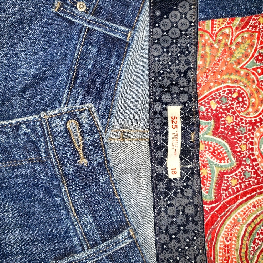 Levi's